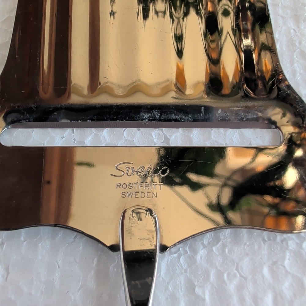 VTG WAVY Sveico Cheese Plane Slicer For Charcuterie Appetizers Made In Sweden - Picture 4 of 7